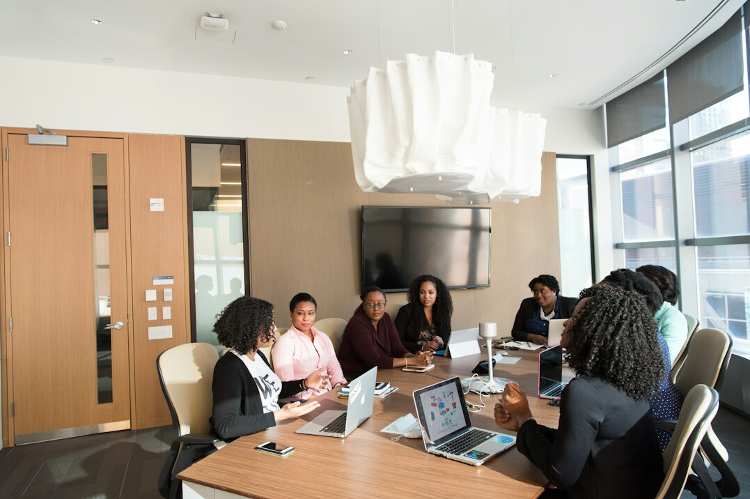 corporate wellness program meeting
